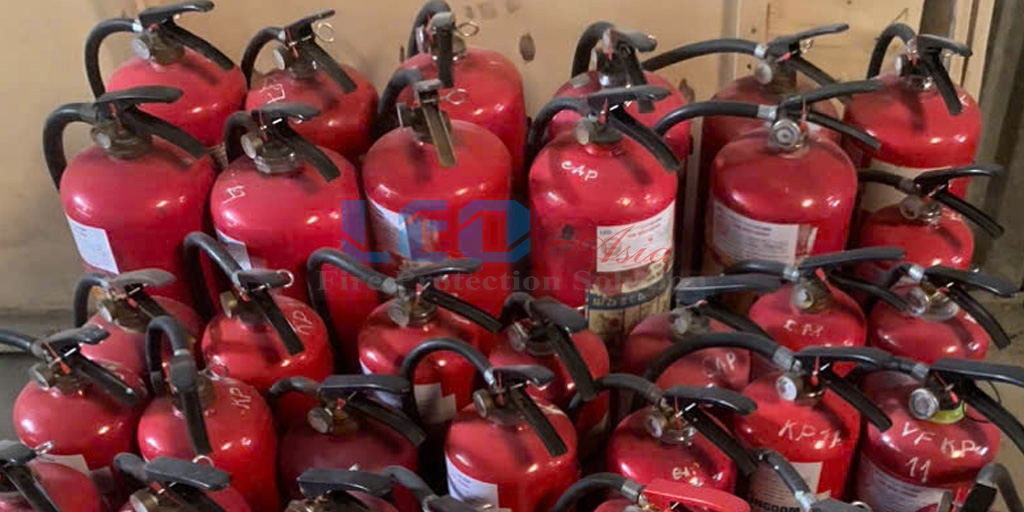 Nạp sạc bình chữa cháy MT5